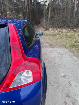 Volvo C30 2.0 Momentum - 10