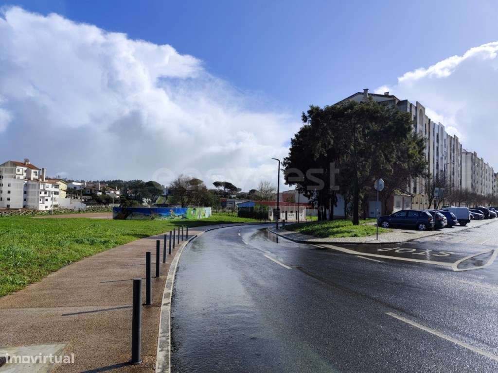 Apartamento T3, com suite 3 varandas e arrecadação-8