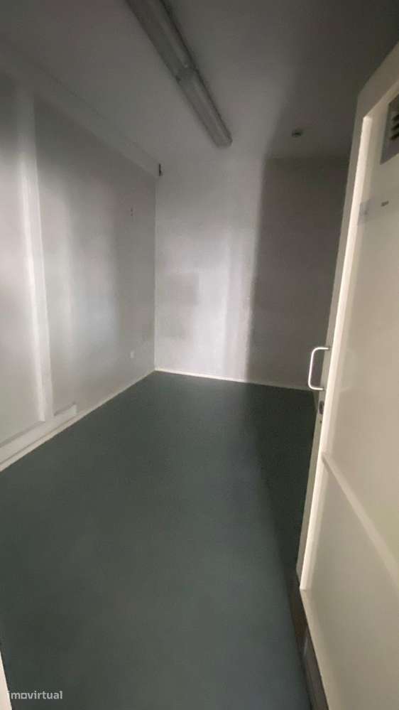 Escritório de 447m², com privilegiada vista, no Centro do Porto-28