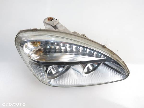 LAMPA PRAWA PRZEDNIA GAZ GAZELA II 0301215202 - 2