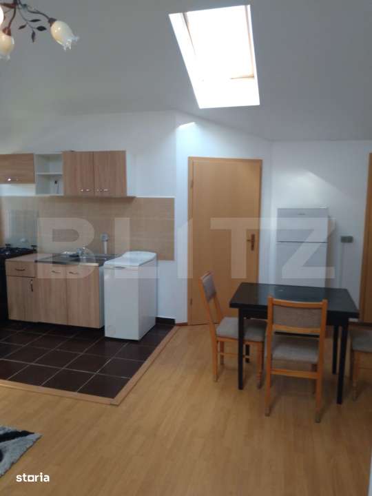 Apartament 3 camere, mobilat, parcare, zona Centrala Gilau - Imagine principală: 5/10
