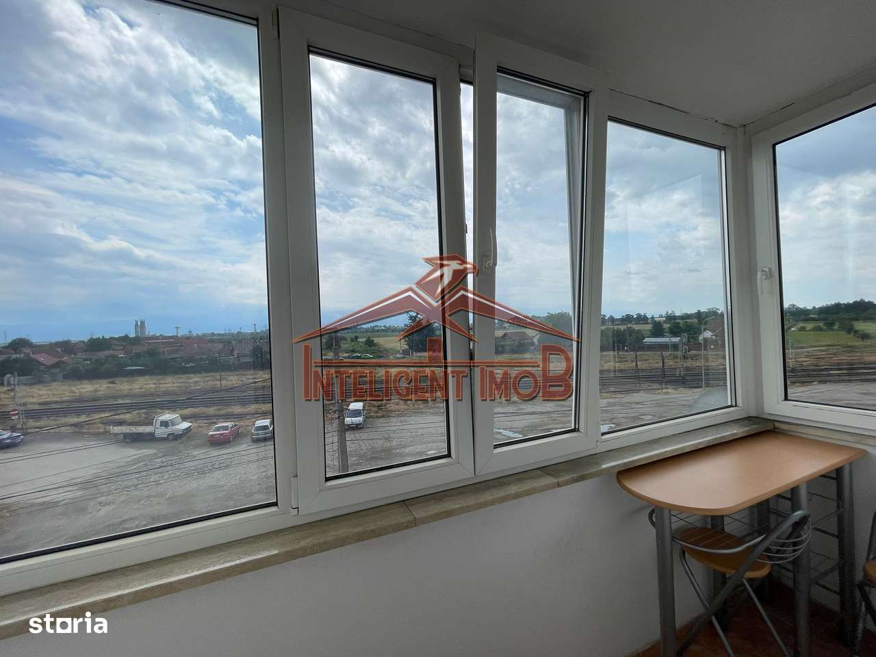 Apartament Spațios 120mp, cu 4 Camere, 2 Băi și 3 Balcoane în Făgăraș-19