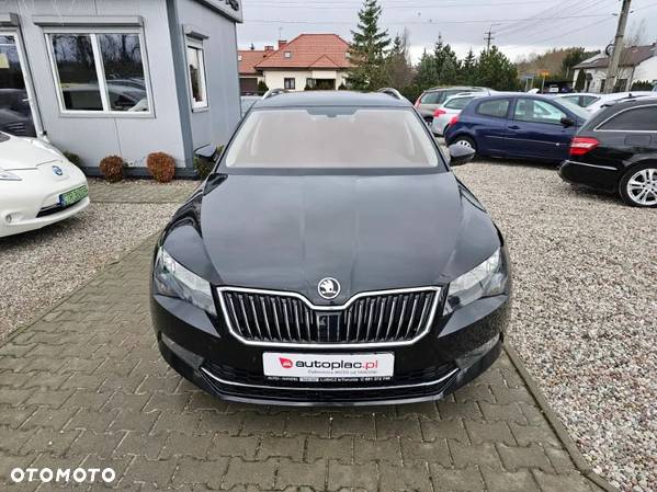 Skoda Superb Combi 1.6 TDI Ambition - 8