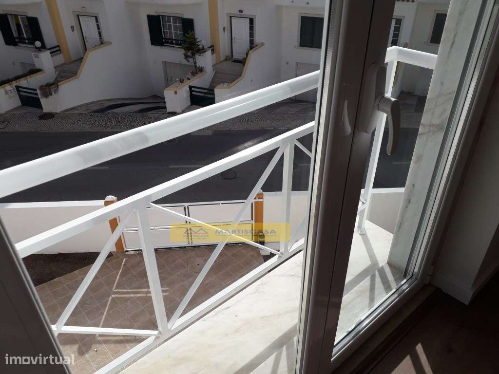 Moradia T3+1 Centro Ericeira/VISTA MAR - OFERTA ESCRITURA E REGISTOS-37