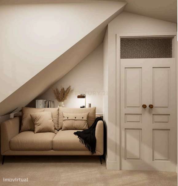 Prédio na emblemática Rua do Quebra Costas, no centro histórico de Coi - Grande imagem: 5/39