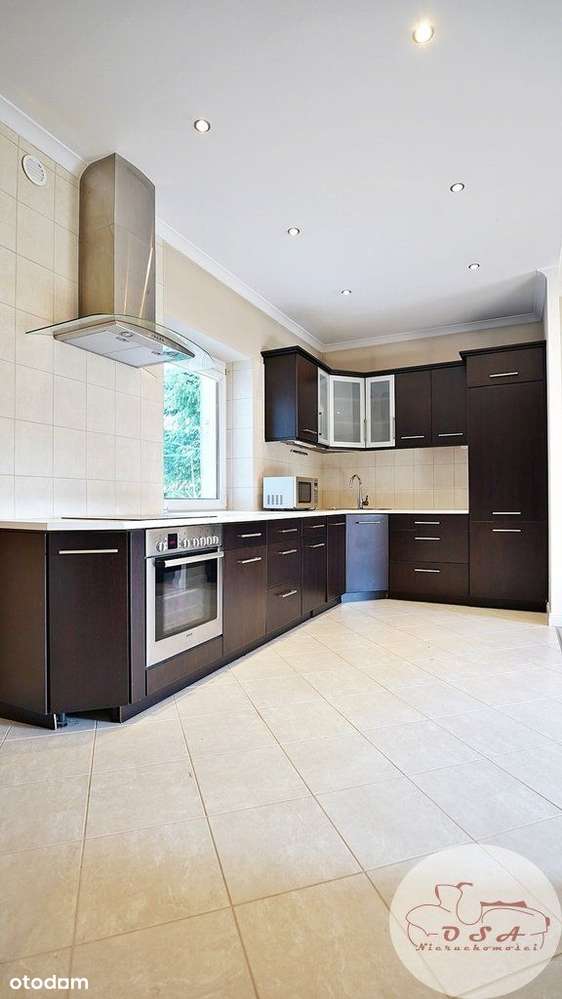 Mosina centrum budynek usługowo-mieszkalny-7