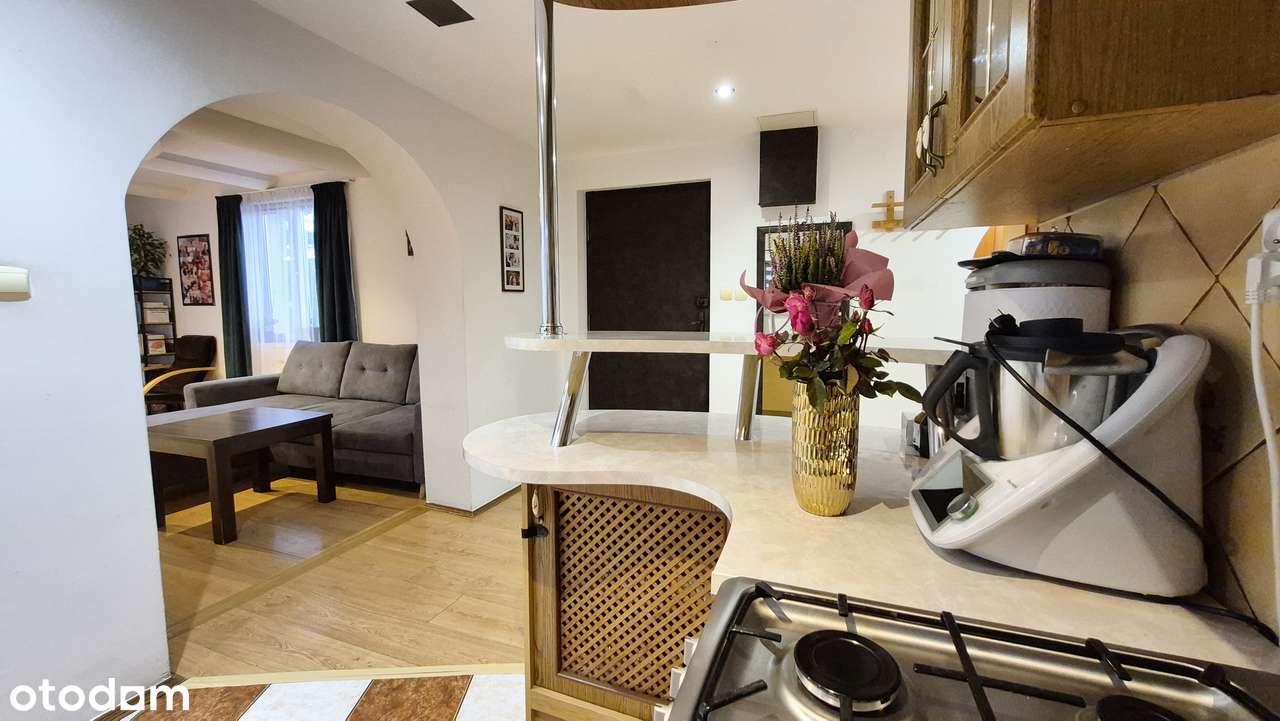 Tarnów, ul.Nowodąbrowska , parterowy domek 90 m2 z działką 12 arów !-8