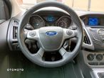 Ford Focus 1.6 16V Style - 18