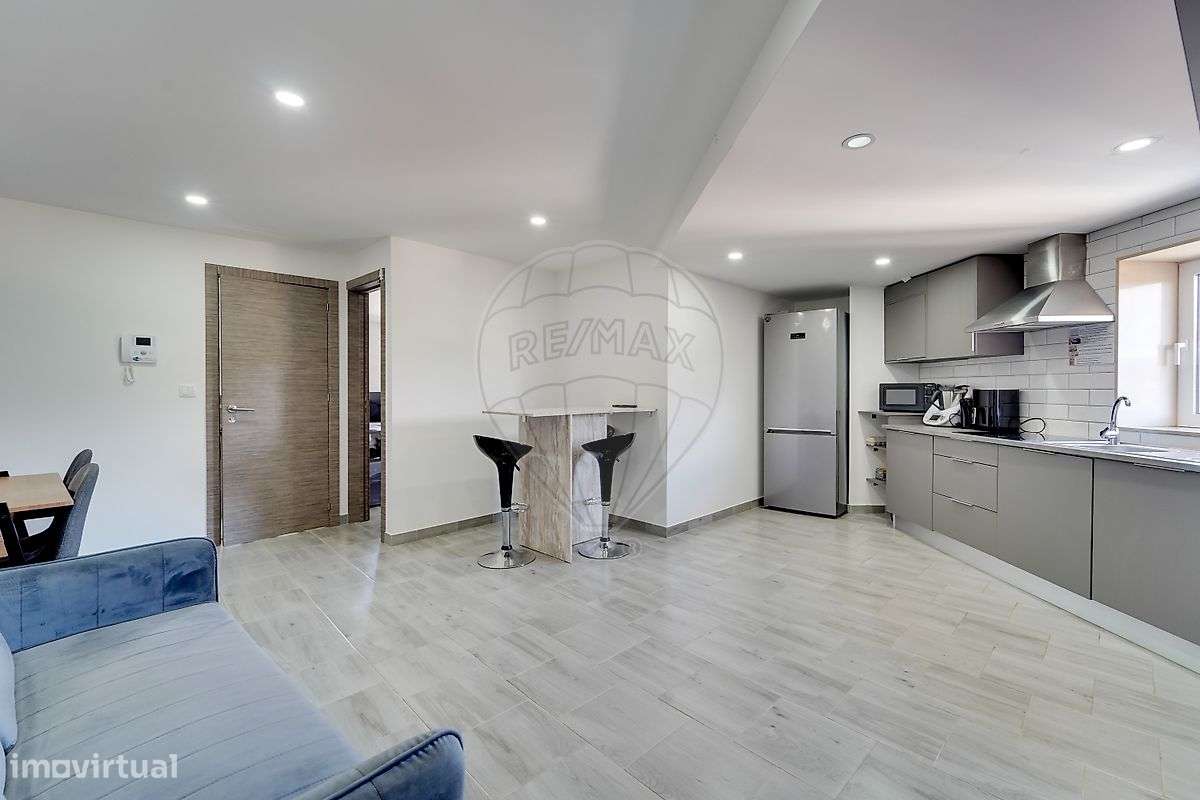 Moradia T12 para venda - Grande imagem: 2/26