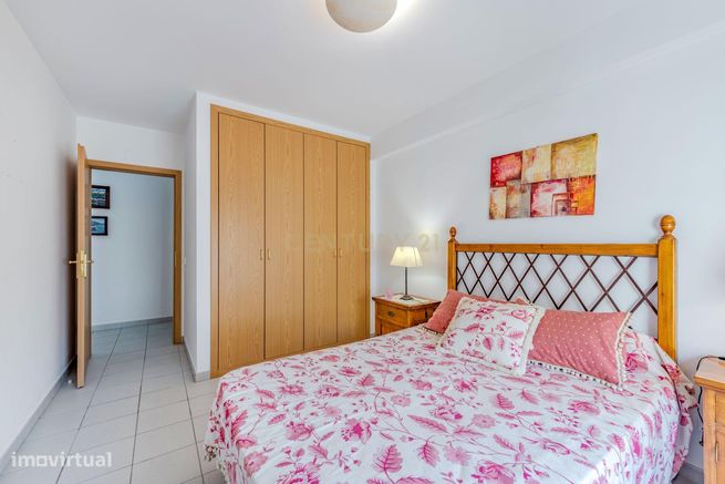 Apartamento T2 - Oportunidade Única a 5 Min da Praia da Rocha!-22