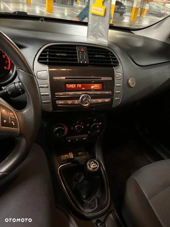 Fiat Bravo 1.4 16V Dynamic - 8