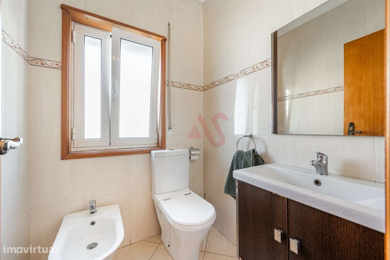 Moradia T5 com Vista Deslumbrante sobre a Cidade de Vizela-25