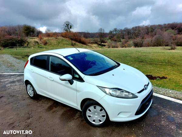 Ford Fiesta 1.6 TDCi Titanium - 1