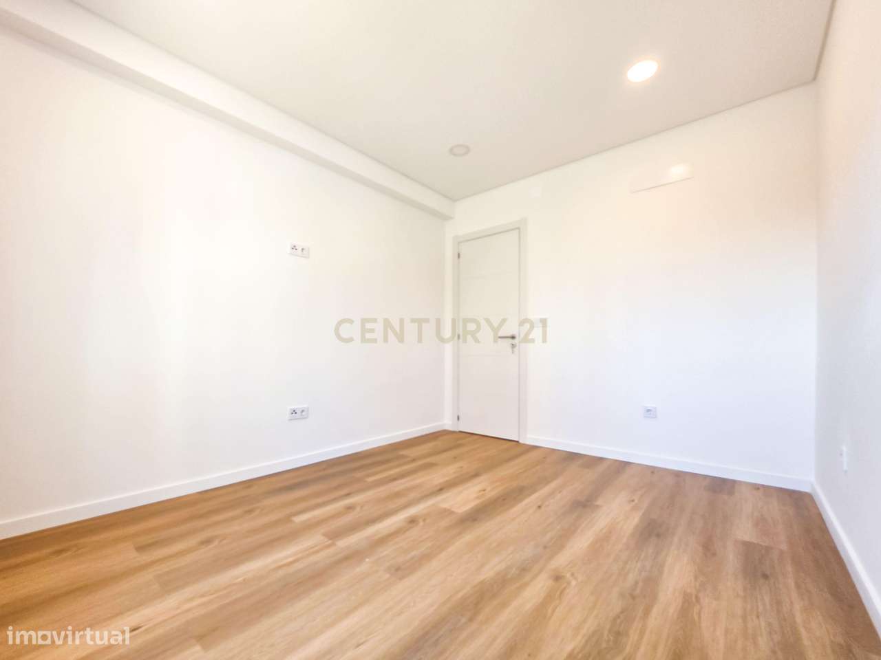Apartamento Luxuoso em Póvoa de Santa Iria, Vila Franca de Xira-28
