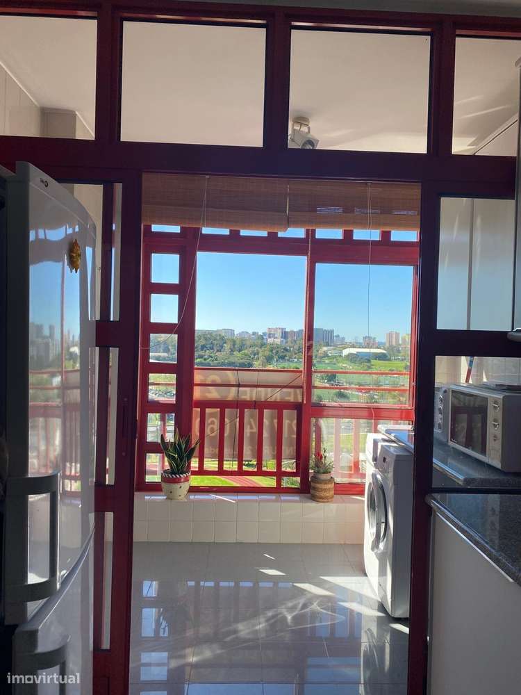 O Refúgio Perfeito em Telheiras – Luz, Conforto e Vista Desafogada - Grande imagem: 5/60