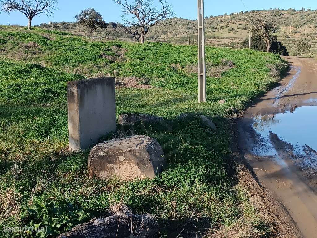 Terreno Rustico com 14360m2 em Azinhal, Castro Marim, Algarve - Grande imagem: 5/10