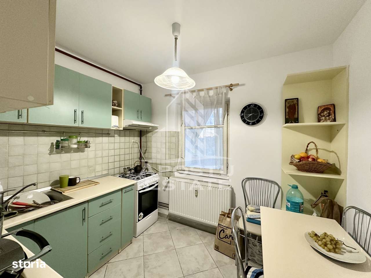 Apartament cu 3 camere, decomandat, Lipovei - Imagine principală: 4/10