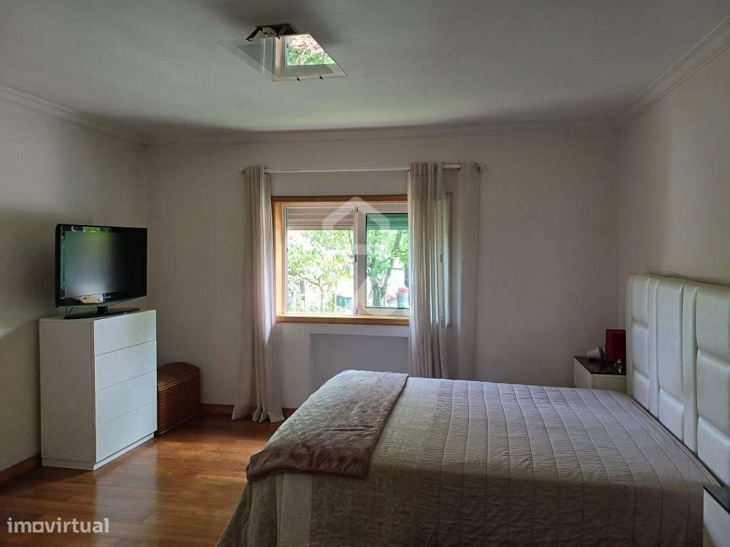 Moradia Térrea T4 em Palmeira, Santo Tirso-8