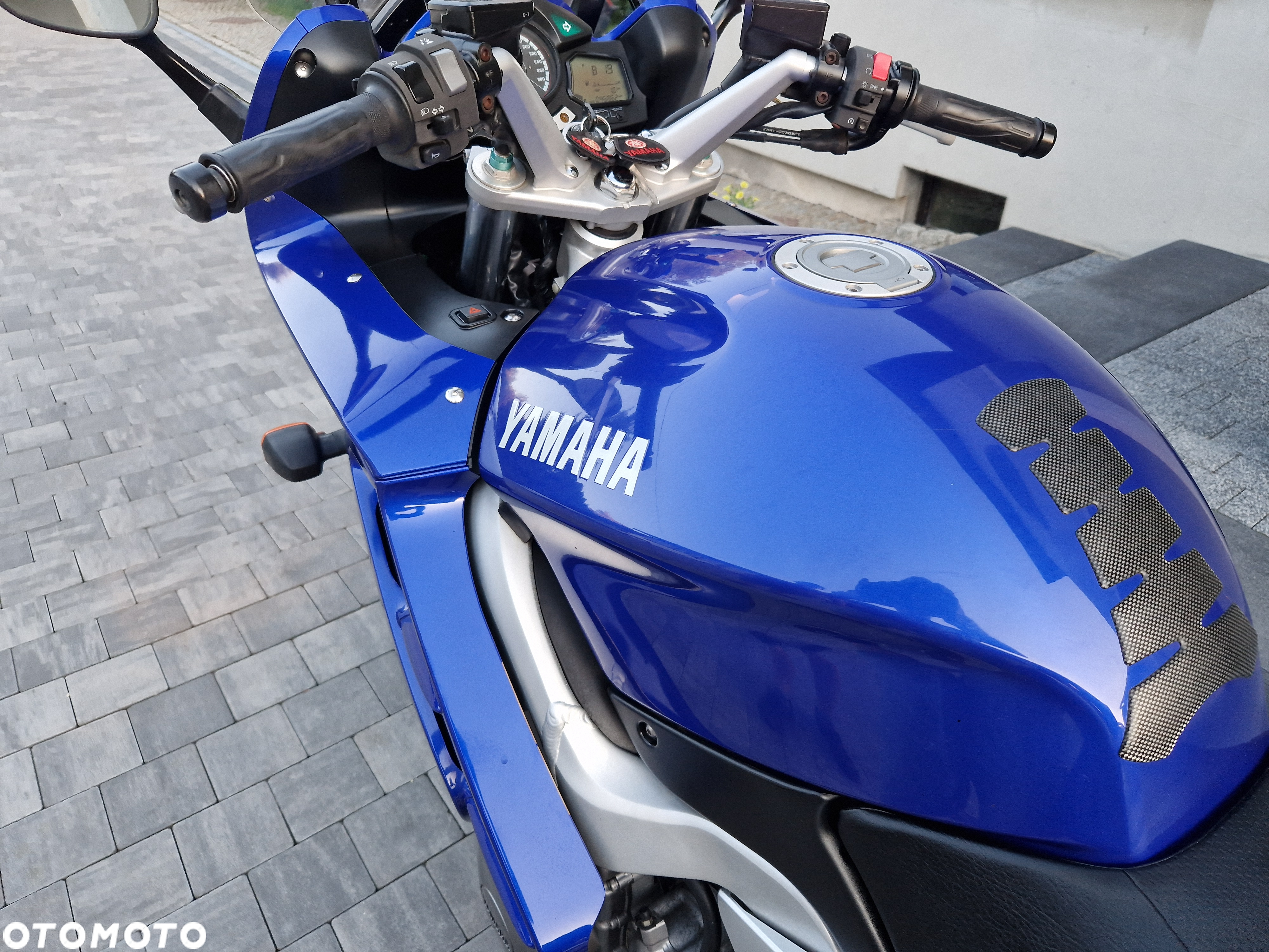 Yamaha FJR - 14