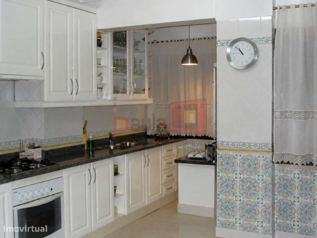 APARTAMENTO T3 COM PARQUEAMENTO-6