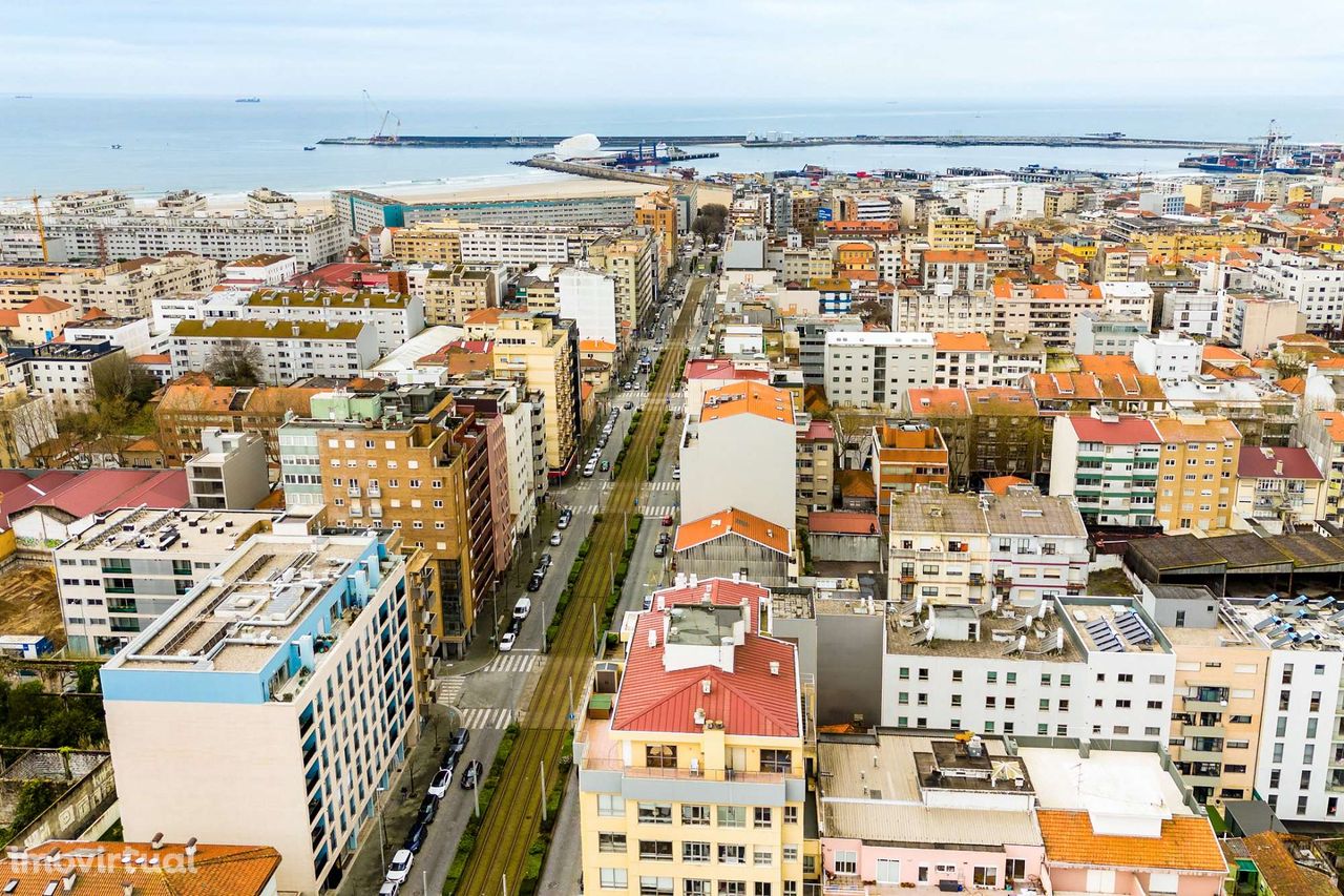 Terreno com projeto de arquitetura aprovado em Matosinhos