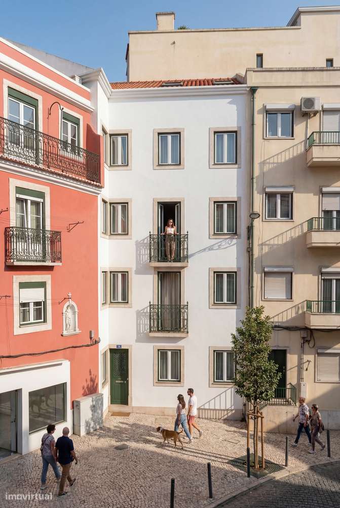 Um pátio privado no coração de Lisboa | T0 novo entre Alfama e o Tejo-5