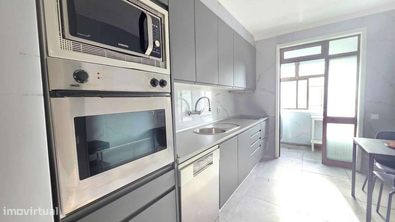 T2 | Centro Histórico de Leça da Palmeira - Grande imagem: 2/30