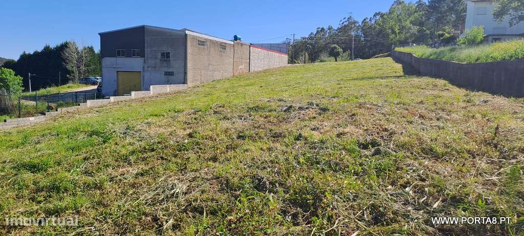 Terreno com possibilidade de construção-7