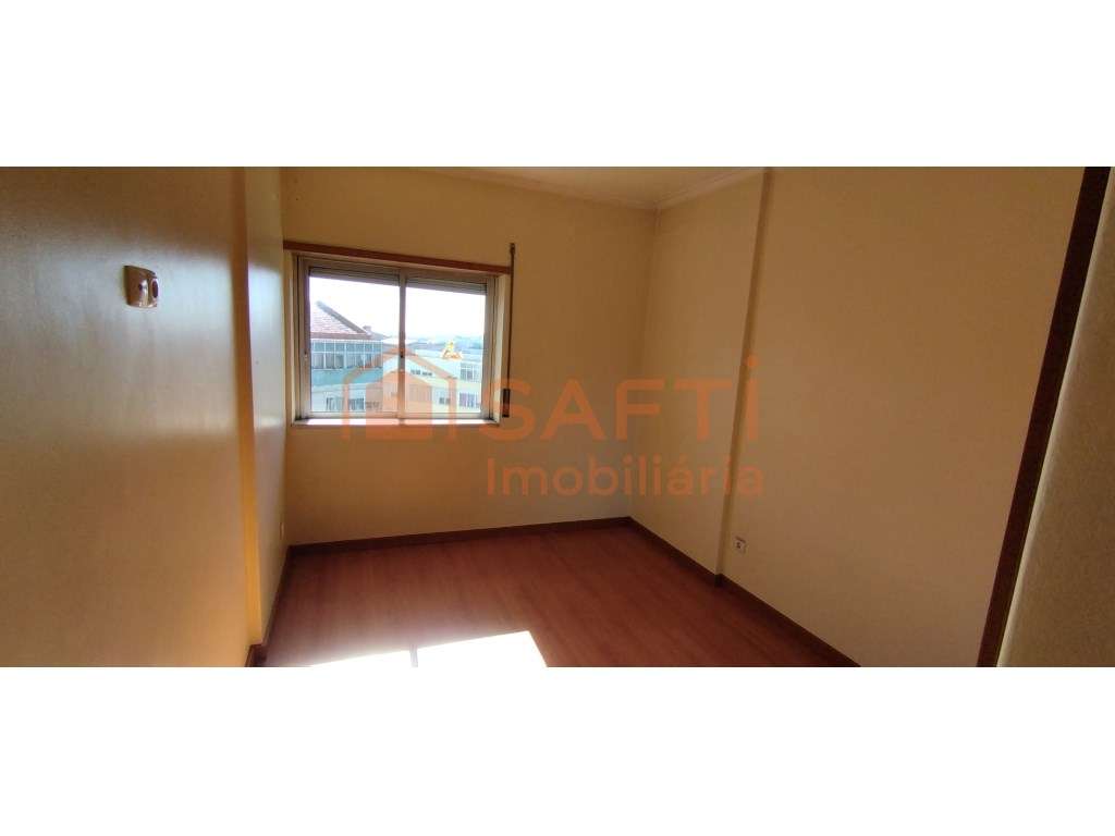 Apartamento T2 em Queluz - Grande imagem: 5/10