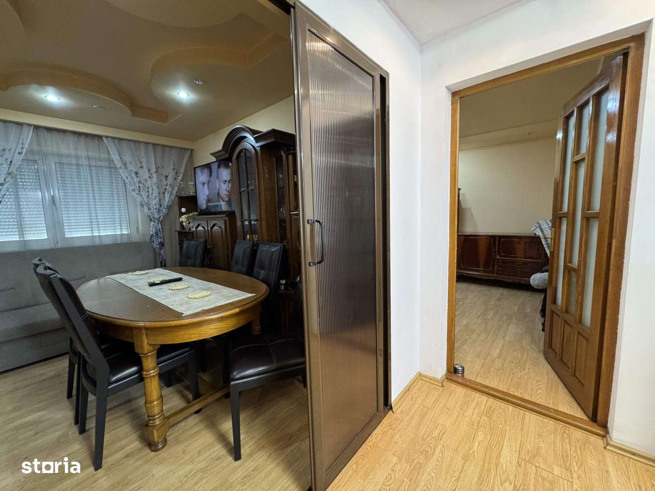 5 cam. etaj 1, 96 mp, decomandat, renovat, zona Zahana-1