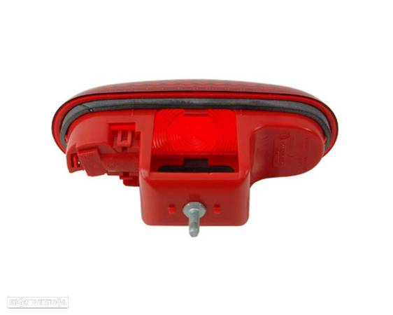 Farolim 3°stop renault trafic  / opel vivaro / nissan primastar (novo) - 2