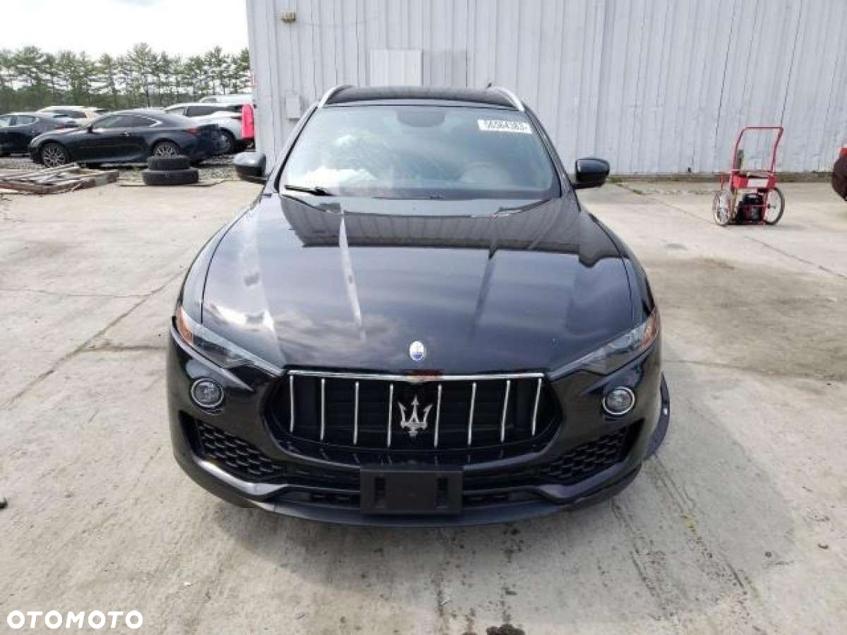 Maserati Levante - 5