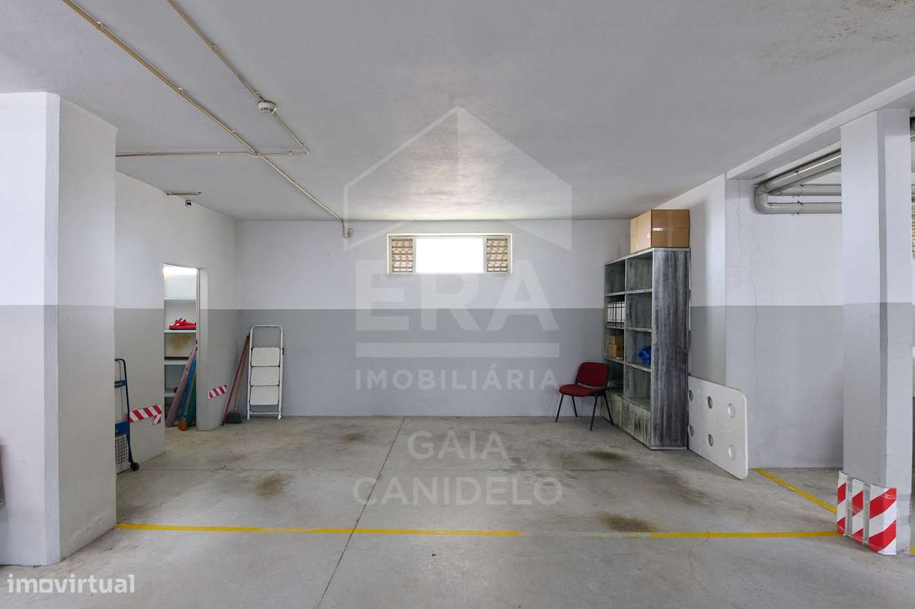 Apartamento T2 em Lavra, a poucos metros da praia-15