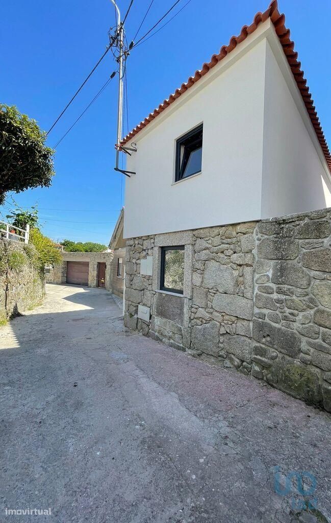 Casa / Villa T2 em Vila de Punhe de 84,00 m2 - Grande imagem: 1/7