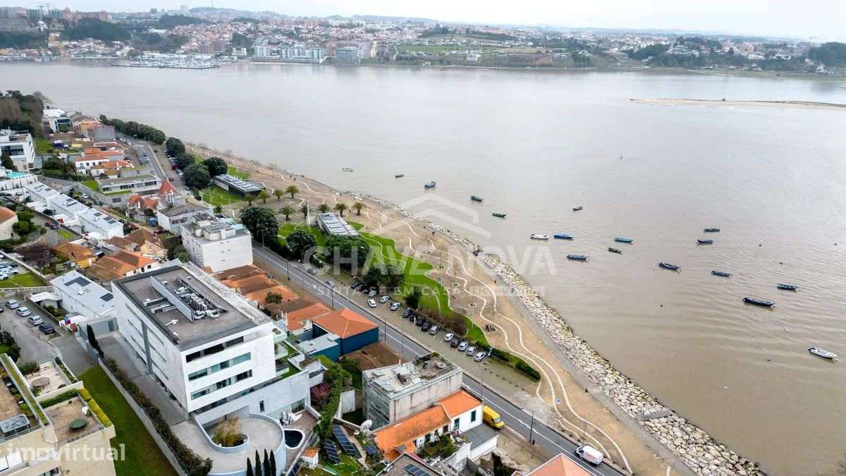 JD - T3 no Passeio Alegre, vista deslumbrante para a Foz do Douro .-18