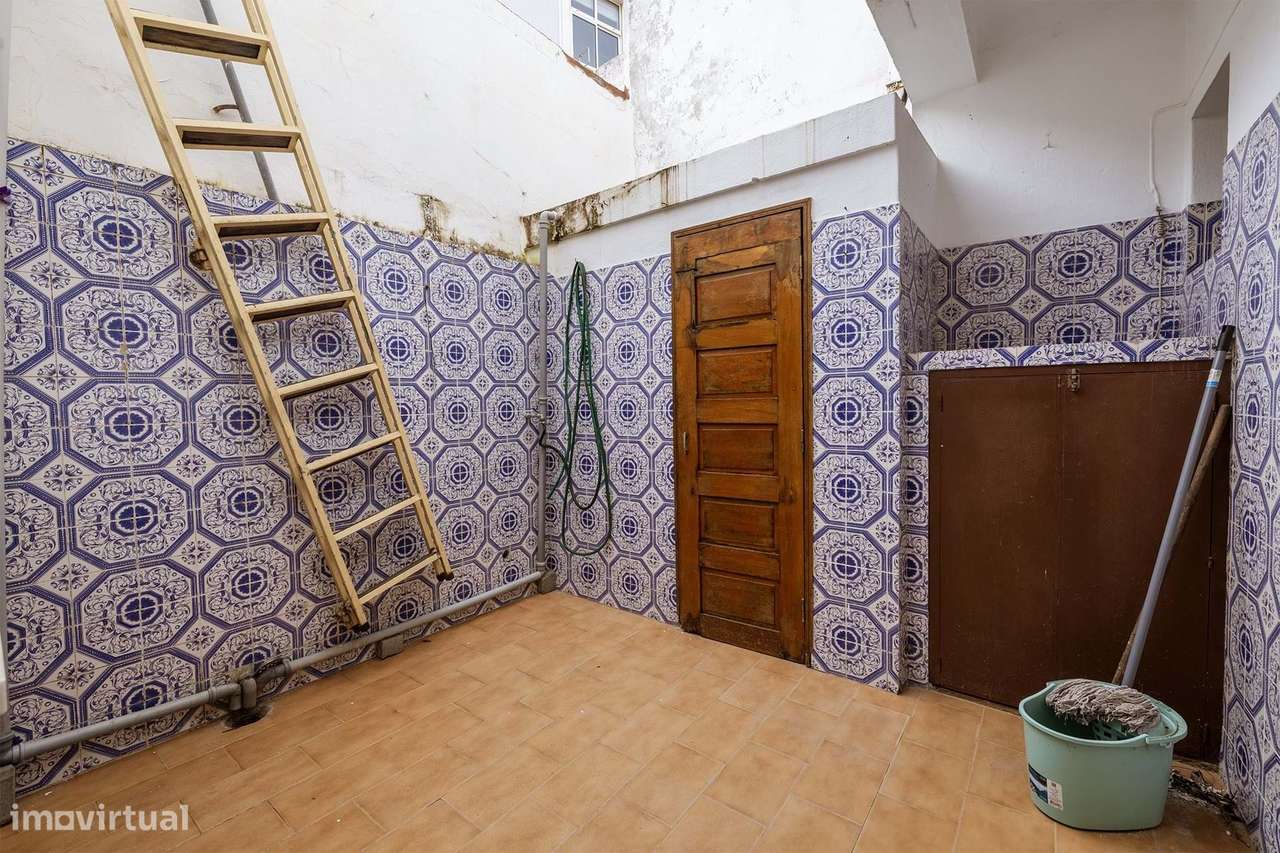 MORADIA EM BANDA T2 COM GARAGEM, CENTRO HISTÓRICO DE LAGOS-7