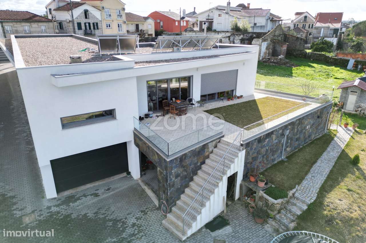 Moradia T4 | Parque Natural da Serra da Estrela - Grande imagem: 2/44