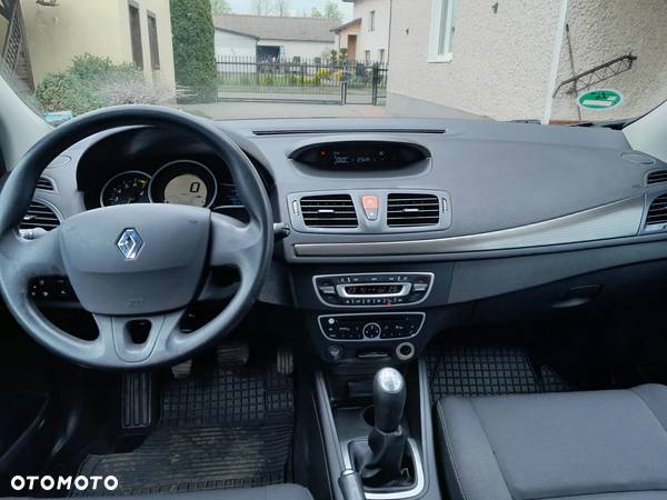 Renault Megane 1.6 16V Authentique - 7