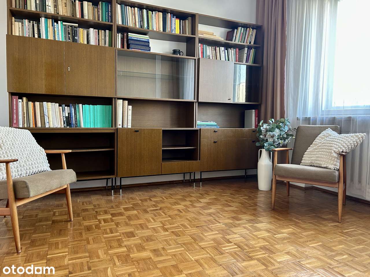 Unikatowy dom wolnostojący z dużym potencjałem - w zacisznej uliczce!-5