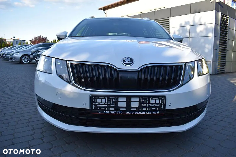 Skoda Octavia 2.0 TDI DSG Style - 5