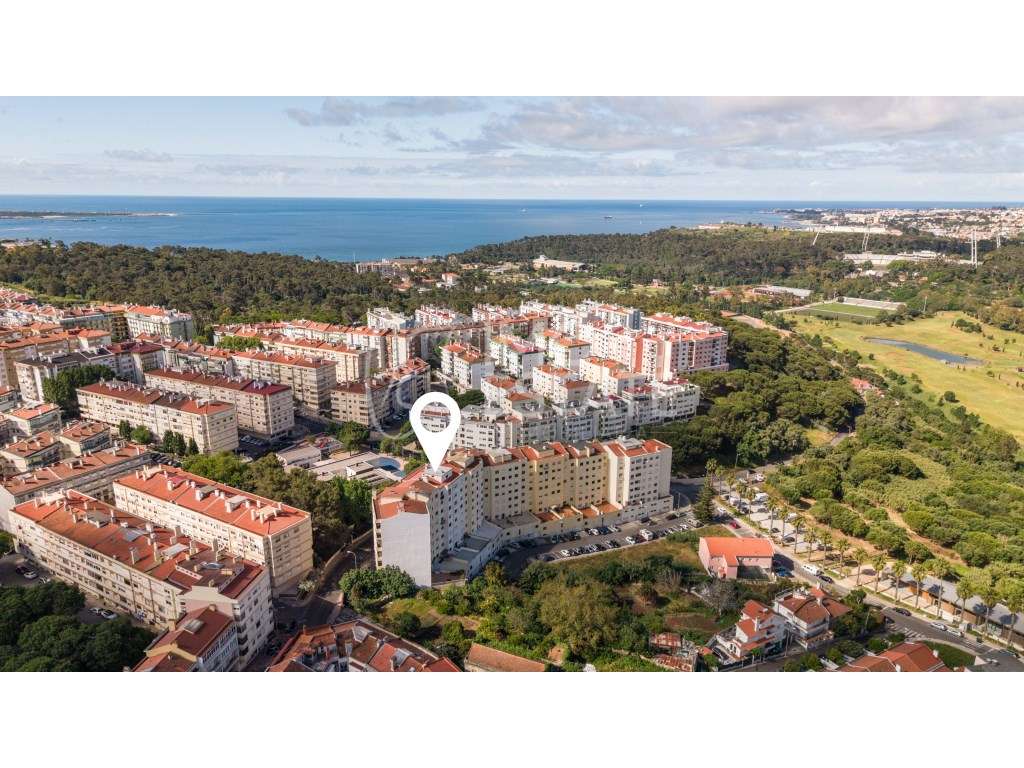 Apartamento T2 Linda-a-Velha-18