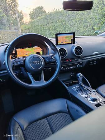 Audi A3 Sportback 2.0 TDI Design S tronic - 26