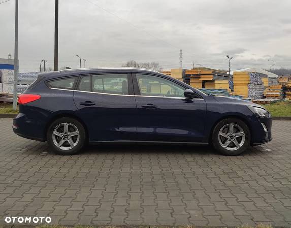 Ford Focus 1.5 EcoBlue Start-Stopp-System COOL&CONNECT - 11