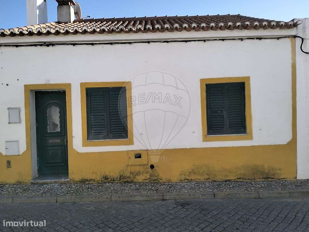 Moradia T1 para venda - Grande imagem: 2/14