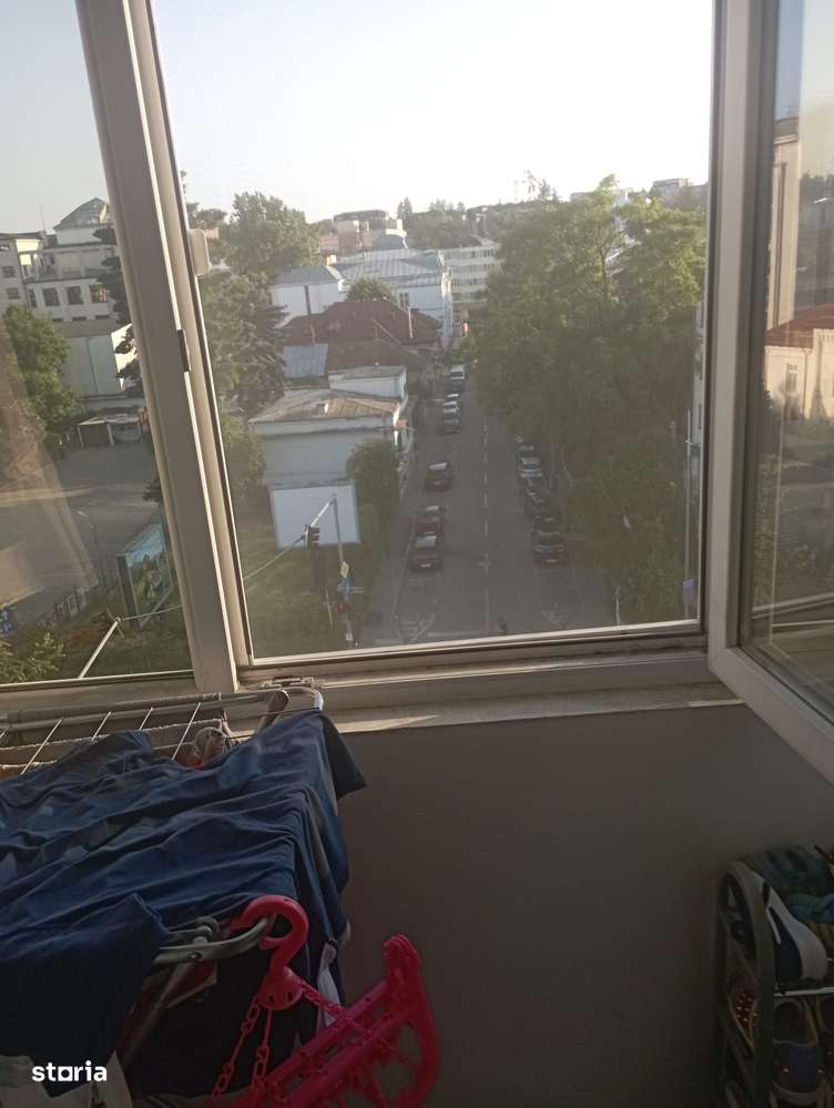 Garsoniera ultracentral IC BRATIANU, et 4/4, ,40mp,  centrala, 59000€ - Imagine principală: 3/8