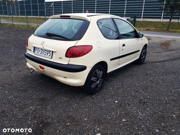 Peugeot 206 1.4 HDI Happy ABS - 6