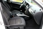 Audi A4 Avant 2.0 TDI DPF clean diesel Attraction - 7