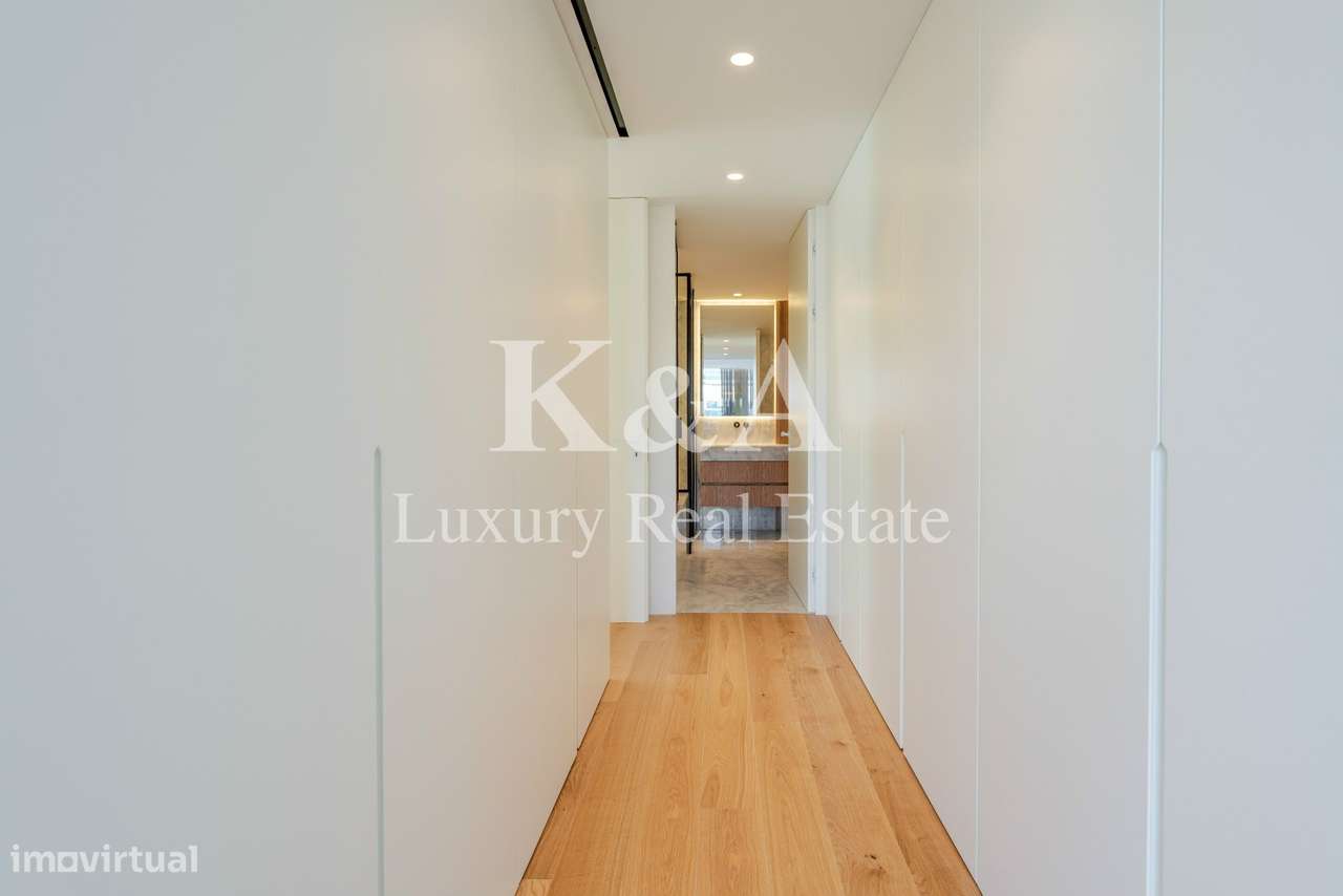 Penthouse T4+1 na Foz com piscina e Vista Mar-22
