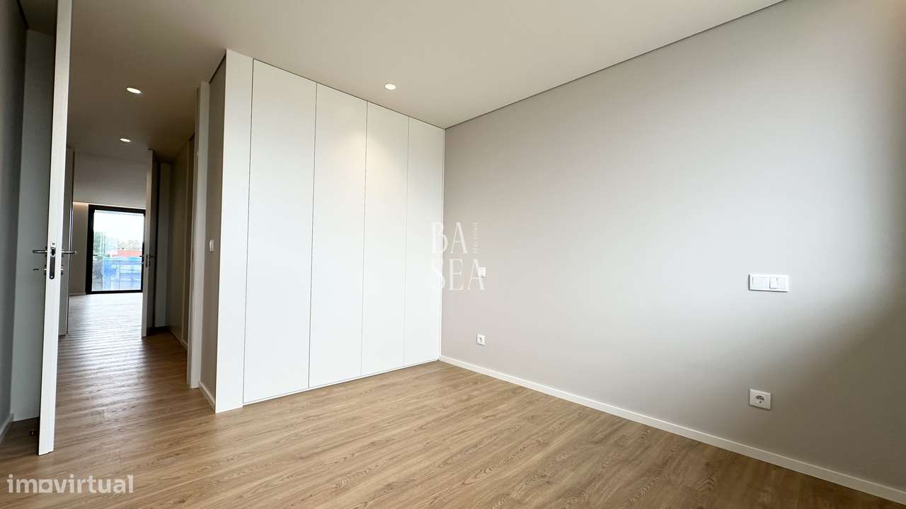 Apartamento T3 novo box para 1 Carro em Ferreiros Braga-9