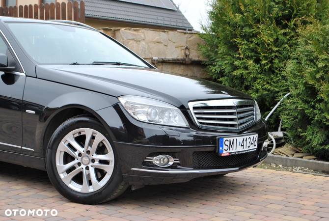 Mercedes-Benz Klasa C 200 T CDI DPF Automatik Avantgarde - 20